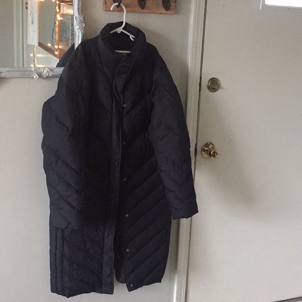 Down winter coat Cabela’s Black 🎄SALE